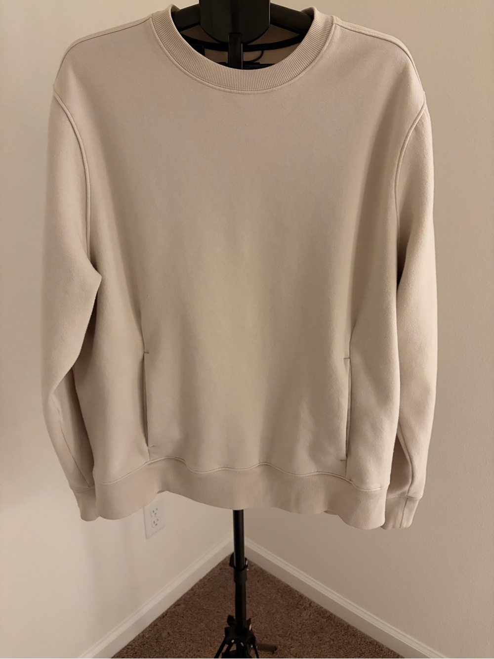 Men's Crewneck Sweatshirt - Light Beige